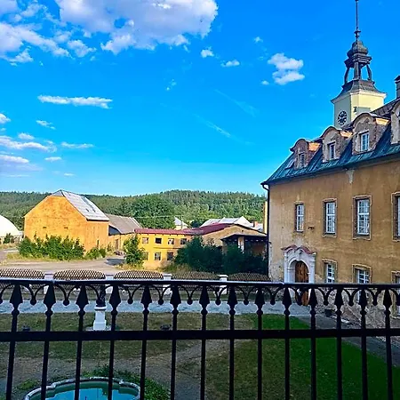 Zamek Hostalkovy Hotel Adamov (Moravia-Silesia)